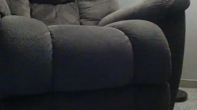 dirtything4u online show from October 10, 2025, 6:07 pm