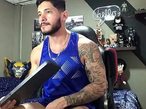 marcel crawford96 online show from December 18, 2024, 12:51 pm