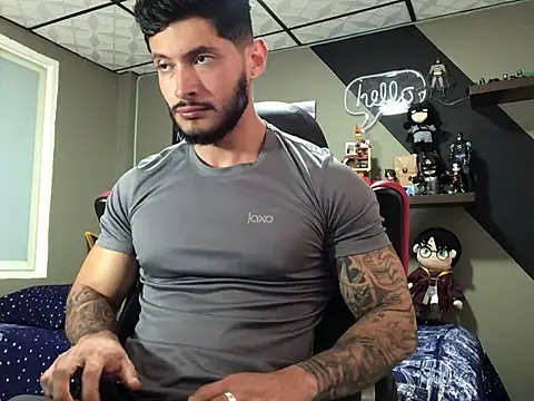 marcel crawford96 online show from December 26, 2024, 1:54 pm