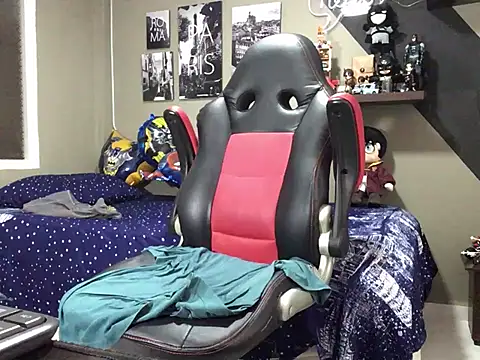 marcel crawford96 online show from January 9, 2025, 4:17 pm