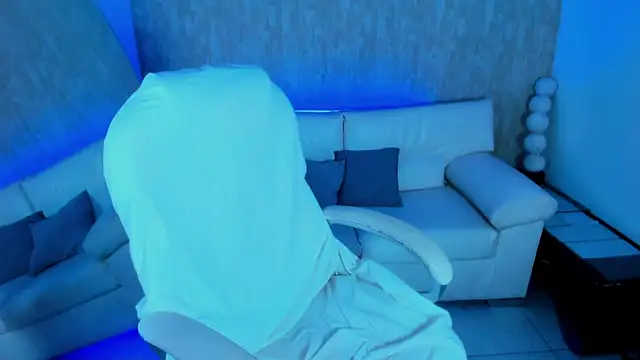 Snapshot of nova_sex01 chatting on October 3, 2025, 5:15 am nova sex01 online show from October 3, 2025, 5:15 am