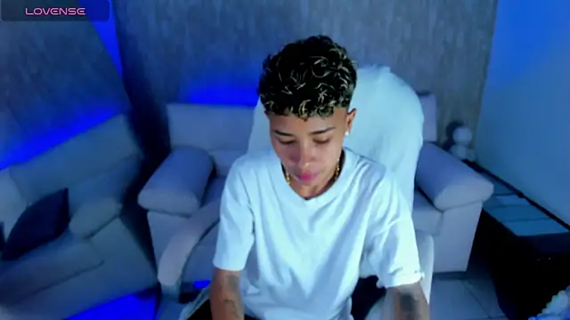 Snapshot of nova_sex01 chatting on October 11, 2025, 3:50 am nova sex01 online show from October 11, 2025, 3:50 am