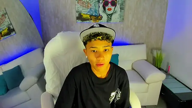 Snapshot of nova_sex01 chatting on October 17, 2025, 4:26 am nova sex01 online show from October 17, 2025, 4:26 am