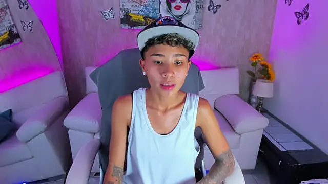 nova sex01 online show from December 19, 2025, 9:00 pm