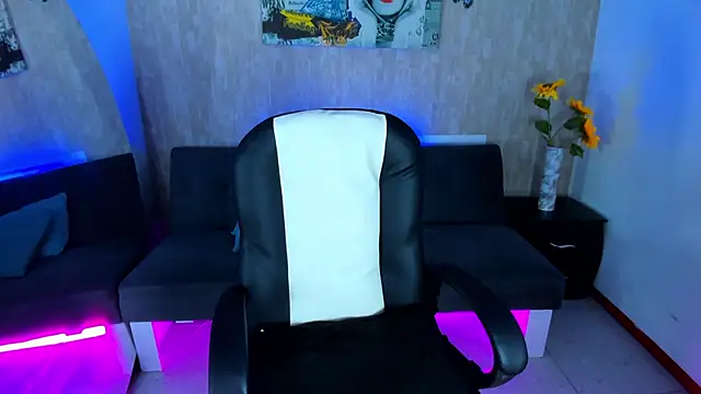 Snapshot of nova_sex01 chatting on February 17, 2026, 4:42 am nova sex01 online show from February 17, 2026, 4:42 am