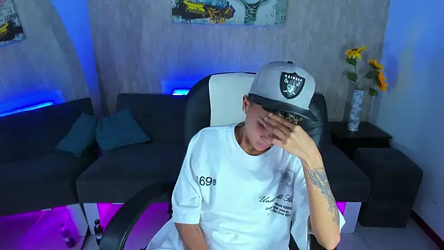 Snapshot of nova_sex01 chatting on February 27, 2026, 12:21 am nova sex01 online show from February 27, 2026, 12:21 am