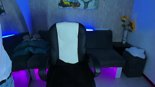 Snapshot of nova_sex01 chatting on March 15, 2026, 4:51 am nova sex01 online show from March 15, 2026, 4:51 am