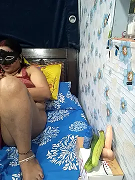 Snapshot of tina8th chatting on February 25, 2026, 4:38 pm tina8th online show from February 25, 2026, 4:38 pm