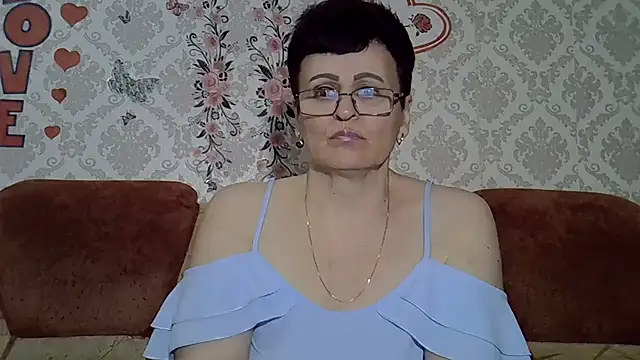 PaulaGolden online show from May 1, 2026, 7:18 pm