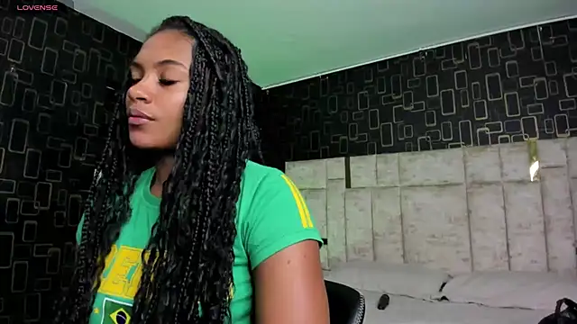 brenda nova18 online show from December 23, 2024, 10:53 am