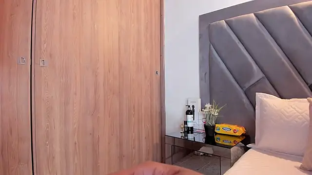 Snapshot of brenda_nova18 chatting on October 2, 2025, 9:11 pm brenda nova18 online show from October 2, 2025, 9:11 pm