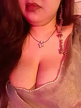 Suhanakhan00 online show from August 6, 2026, 5:48 pm