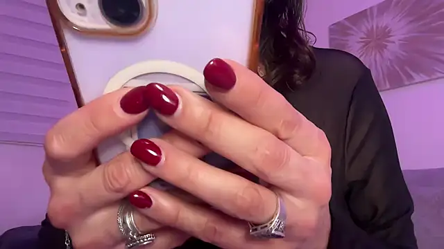 Serena 4you online show from October 14, 2025, 9:59 pm