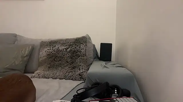 Snapshot of Serena_4you chatting on March 27, 2026, 7:46 pm Serena 4you online show from March 27, 2026, 7:46 pm