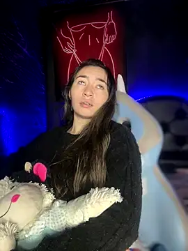 Snapshot of Sophie_LS chatting on September 26, 2025, 4:38 am Sophie LS online show from September 26, 2025, 4:38 am