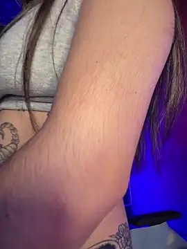 Sophie LS online show from March 5, 2026, 1:45 am