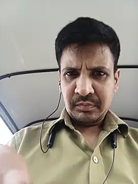 jeeva9242 online show from August 4, 2026, 4:04 am