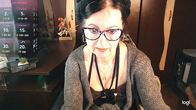 exymilf  online show from February 1, 2025, 11:21 am