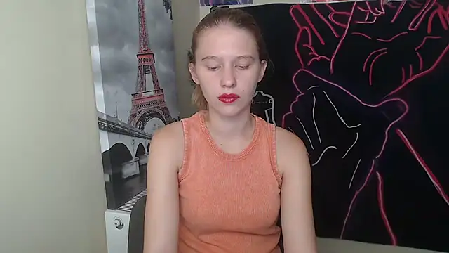 Snapshot of StellaCRL chatting on September 25, 2025, 12:20 pm StellaCRL online show from September 25, 2025, 12:20 pm