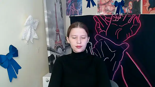 Snapshot of StellaCRL chatting on February 17, 2026, 1:07 pm StellaCRL online show from February 17, 2026, 1:07 pm