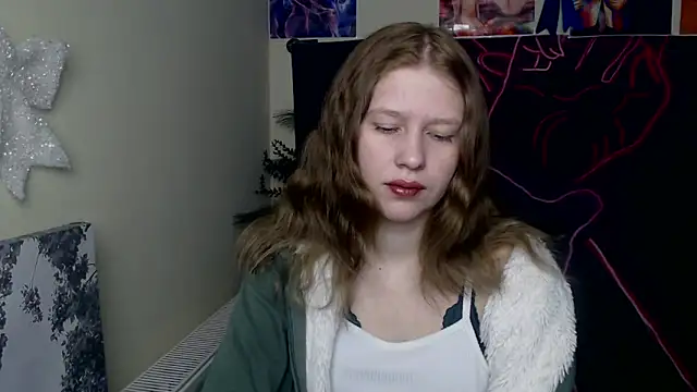 Snapshot of StellaCRL chatting on March 3, 2026, 7:36 am StellaCRL online show from March 3, 2026, 7:36 am