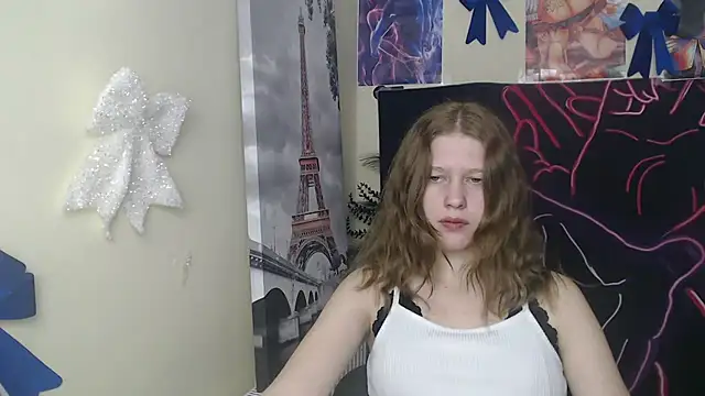 Snapshot of StellaCRL chatting on March 6, 2026, 1:18 pm StellaCRL online show from March 6, 2026, 1:18 pm