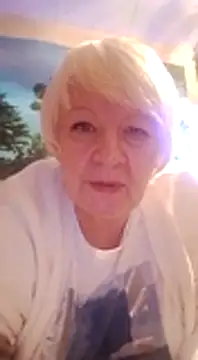 Laura Millf online show from December 29, 2024, 6:49 pm