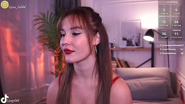 Snapshot of Liya_Gold_ chatting on December 6, 2024, 9:24 pm Liya Gold  online show from December 6, 2024, 9:24 pm