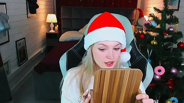 GraceGlamour online show from December 17, 2024, 8:23 am