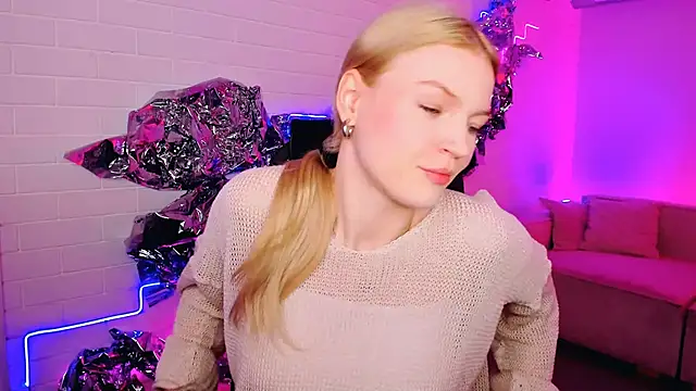 GraceGlamour online show from December 22, 2024, 5:12 am
