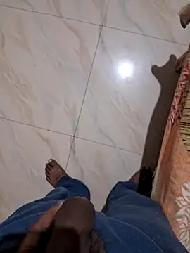 Priyanshus123 online show from December 18, 2025, 7:31 pm