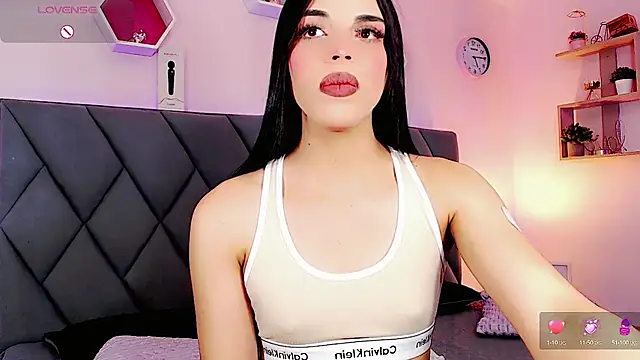 CandyJoselyn online show from September 21, 2025, 12:40 pm