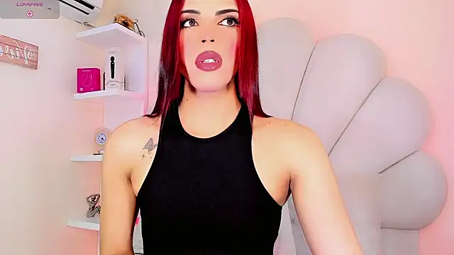 CandyJoselyn online show from June 18, 2026, 1:26 pm