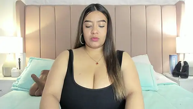 MollyBigBoobs12 online show from January 8, 2025, 1:32 am
