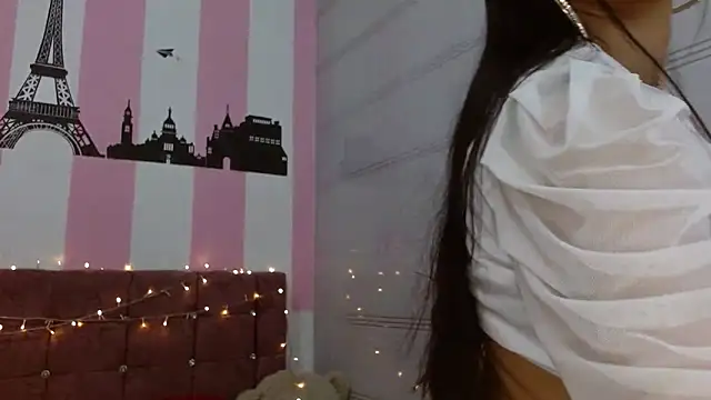sara caplerx online show from December 18, 2024, 1:02 pm