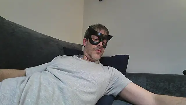 Snapshot of basquehotboy chatting on March 23, 2025, 2:15 am basquehotboy online show from March 23, 2025, 2:15 am