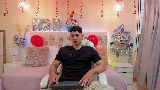 Damian23   online show from December 24, 2024, 12:33 pm