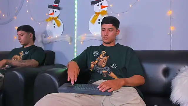 Damian23   online show from December 29, 2024, 5:22 pm