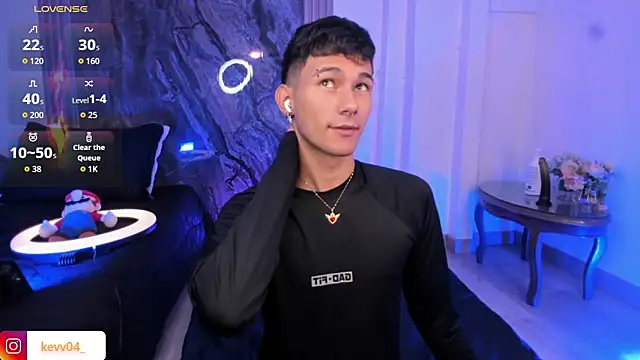 Snapshot of Alexx_tc chatting on February 7, 2026, 3:43 am Alexx tc online show from February 7, 2026, 3:43 am