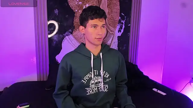 Snapshot of Alexx_tc chatting on March 6, 2026, 2:08 am Alexx tc online show from March 6, 2026, 2:08 am