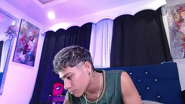Sexys Boys Hot1 online show from June 7, 2026, 1:43 am