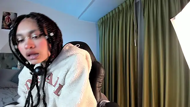 Kat cute  online show from January 29, 2025, 10:05 am