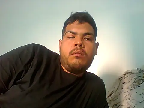 Snapshot of granslam_ chatting on October 30, 2025, 2:18 pm granslam  online show from October 30, 2025, 2:18 pm