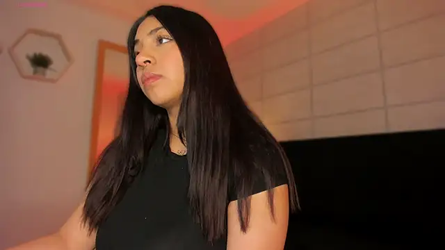 Christine Laam online show from October 3, 2025, 12:13 pm