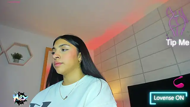 Christine Laam online show from October 15, 2025, 12:05 pm