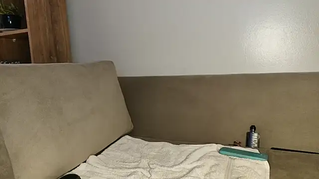 Snapshot of neonangel666 chatting on March 19, 2025, 4:03 am neonangel666 online show from March 19, 2025, 4:03 am