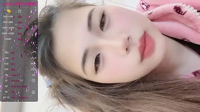 Snapshot of MM_YY_SS chatting on February 10, 2025, 10:09 am MM YY SS online show from February 10, 2025, 10:09 am