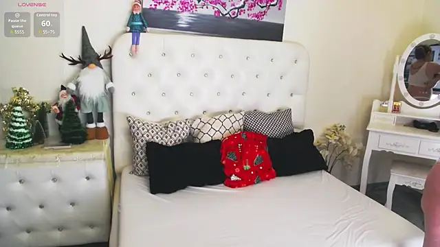 Ysabell01 online show from January 10, 2026, 5:20 am