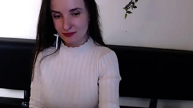 LaimaV  online show from May 3, 2026, 8:59 pm