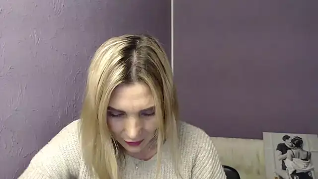 sexy lady online show from December 2, 2024, 1:24 pm
